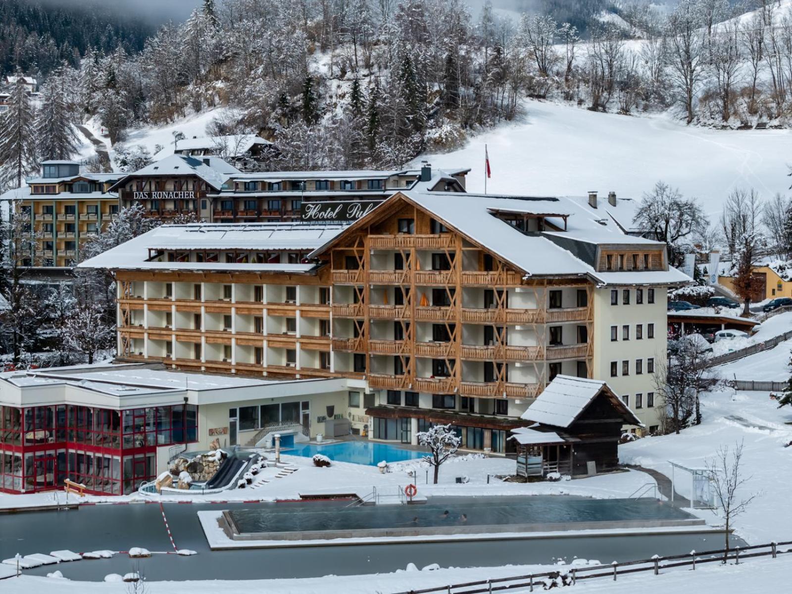 Thermenwelt Hotel Pulverer Bad Kleinkirchheim Dış mekan fotoğraf